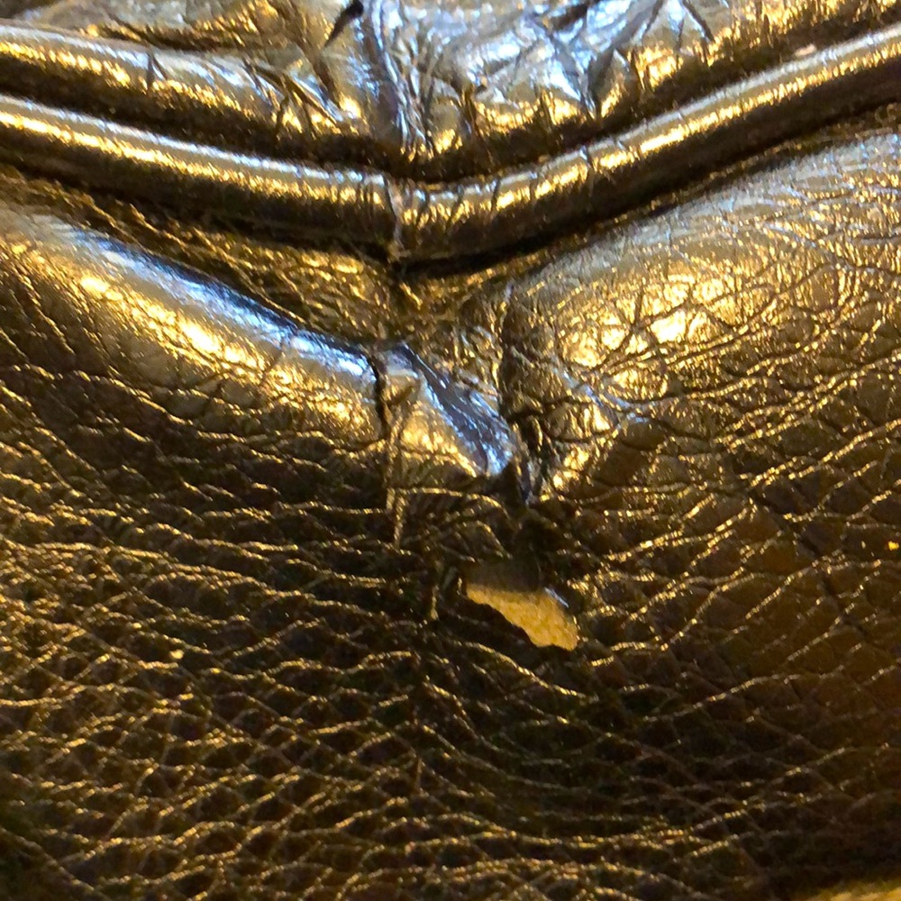 OG LULULEMON!!!! - Picture 3 of 11
